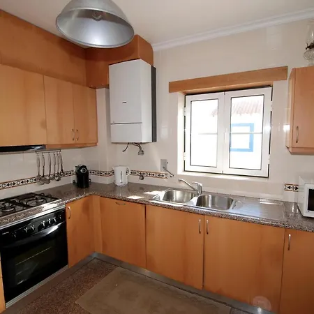 Pristine - 2 Bedroom With Sea And Pool Views In The * São Martinho do Porto