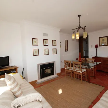 Pristine - 2 Bedroom With Sea And Pool Views In The *